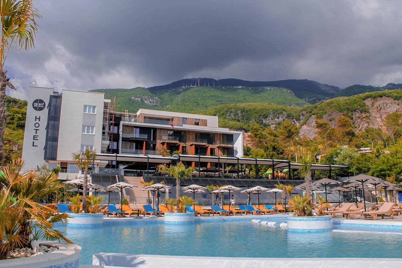 Select Hill Resort Linze Exterior photo
